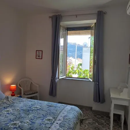 The Englishman's Home. Near Many Beautiful Beaches Hébergement de vacances