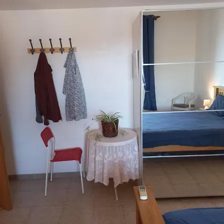 The Englishman's Home. Near Many Beautiful Beaches Cuglieri